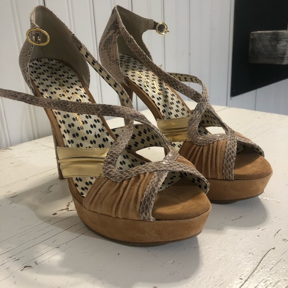 Jessica Simpson Size 8.5 Heel